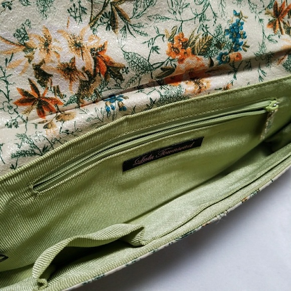 LULU TOWNSEND Floral Clutch Purse - Picture 4 of 4